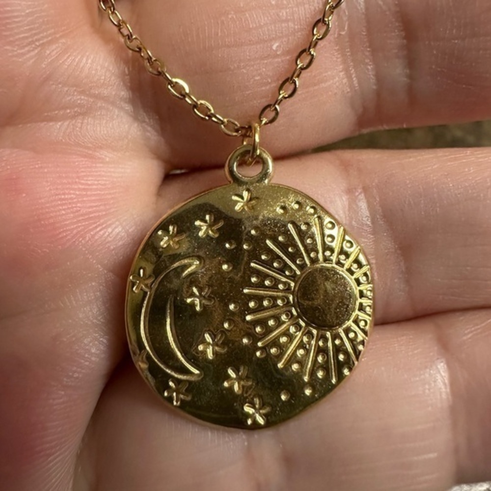 18k celestial sun moon stars pendant Necklace Statement chain round